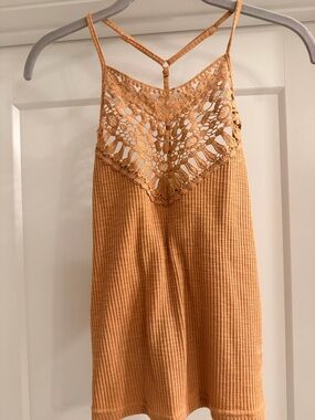 Hem & Thread Crochet Yoke Ribbed Tank in Camel
